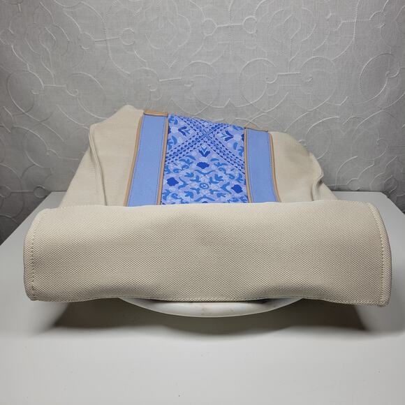 Vineyard Vines Blue and Tan Tote Bag - Picture 5 of 16